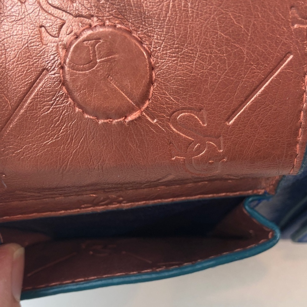 La Gioe di Toscana by Sharon Gioe Blue Leather Women's Wallet NEW - Picture 13 of 16